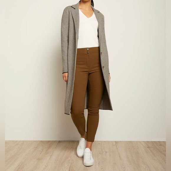 NWT High Waisted Legging Pant in Brown (RW&Co.) - Picture 3 of 7